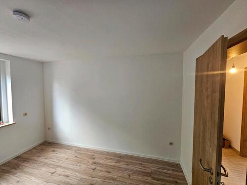 Foto - Erdgeschoßwohnung in Ortrand zur Miete