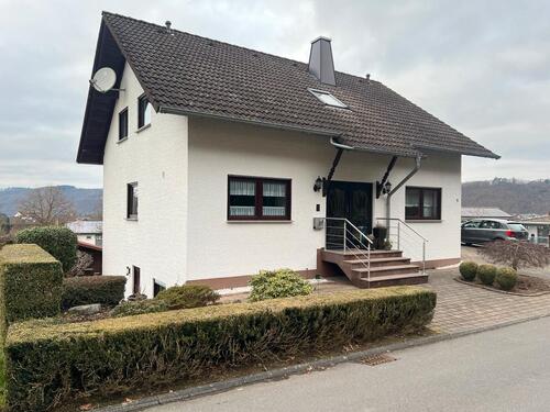 Foto - 8 Zimmer Einfamilienhaus zum Kaufen in Etzbach