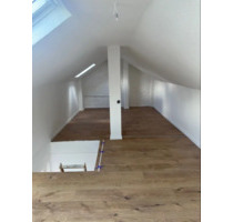 Wunderschöne vollständig renovierte 5 Zimmerwohnung - Übach-Palenberg