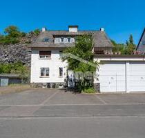 Renovierte Dachgeschosswohnung im Stadtteil Oberstein! - Idar-Oberstein