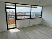 Foto - Renovierte 2-Zi-Wohnung mit Traumblick & Süd-Balkon