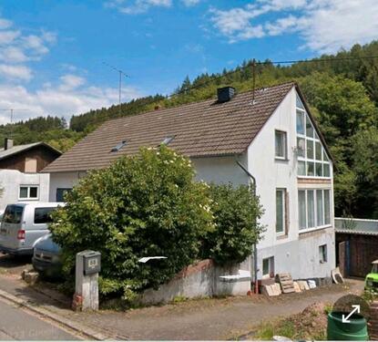 Foto - Haus mit Einliegerwohnung - 273.000,00 EUR Kaufpreis, ca.  280,00 m²