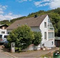 Haus mit Einliegerwohnung - 273.000,00 EUR Kaufpreis, ca.  280,00 m² in Prüm (PLZ: 54595)