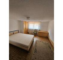 Vermietung von 1-2 Zimmern in einer Wohnung - Stetten am kalten Markt