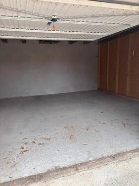 Foto - Garage mit zwei Stellplätzen zu vermieten