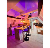 Exklusive, voll ausgestattete Design-Dachwohnung – sofort bezugsf - Herbolzheim