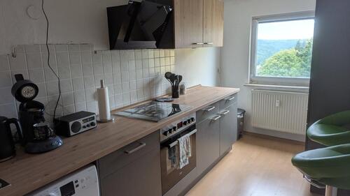 Foto - Modernisierte 3-Raum-DG-Wohnung, komplett neue Küche!