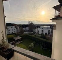 Großzügige 3,5 Zi Wohnung mit Balkon, Küche - Nähe Uni Klinik - Essen Stadtbezirk III