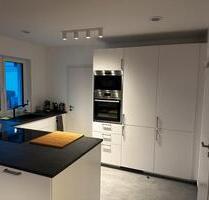 Monteurwohnung möblierte Wohnung auf Zeit mit WLAN und Küche - Hausham