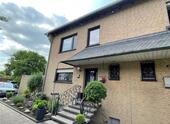 Foto - Großes Einfamilienhaus mit Garten und Garage in Vorst