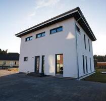 Einfamilienhaus in Seenähe - 590.000,00&nbsp;EUR Kaufpreis, ca.&nbsp; 160,00&nbsp;m&sup2; in Warin (PLZ: 19417)