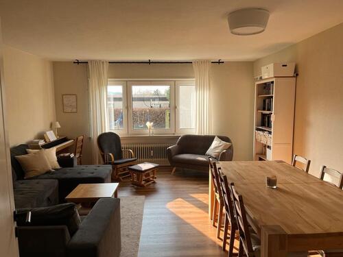 Foto - Modernisierte 3-Zimmer EG-Wohnung mit Gartenzugang