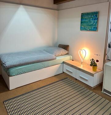 Foto - Zimmer, Monteurzimmer, Wohnung +49 176 61056120