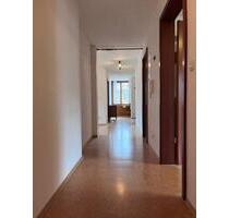 3,5-Zimmer-Nichtraucherwohnung mit sonniger Terrasse, TG & Keller - Albstadt