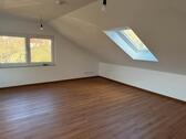 Foto - 4 Zimmer Dachgeschoßwohnung zur Miete in Ebersburg