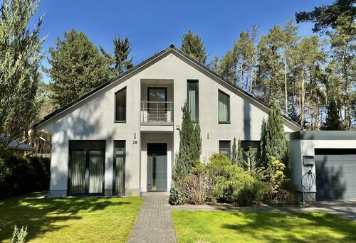 Foto - Modernes 5-Zimmer Einfamilienhaus mit direktem Waldzugang