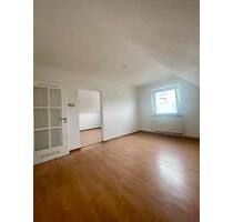 Vermietete 2-Zimmer-Dachgeschosswohnung als Kapitalanlage - Stolberg (Rhld.) Büsbach