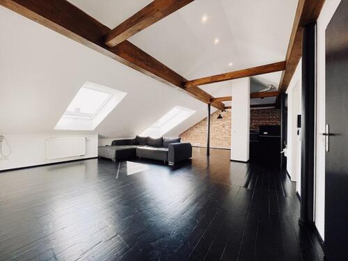 Foto - Stilvolle 3-Zimmer-DG-Wohnung (Loft) mit EBK in Nürnberg
