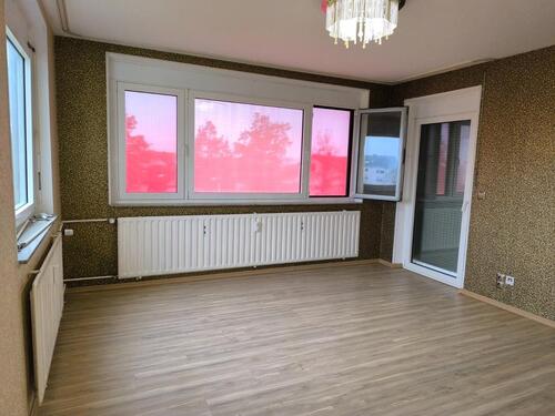 Foto - 2.5 Zimmerwohnung mit Balkon und Garage. Provisionsfrei.