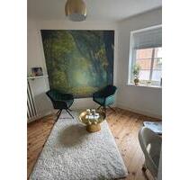 Raum zu vermieten - 550,00&nbsp;EUR Kaltmiete, ca.&nbsp; 25,00&nbsp;m&sup2; in Ahrensburg (PLZ: 22926)