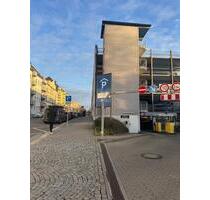 Stellplatz im **ERDGESCHOSS