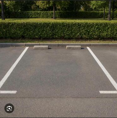 Foto - Außenstellplatz in Planegg - 60,00&nbsp;EUR Miete,