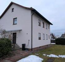 Zweifamilien Haus mit schönen großen Garten - Eckental