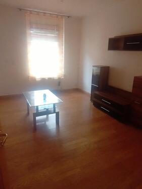 Foto - Gepflegte 2-Zimmer-Wohnung mit großer Wohnküche – ca. 60 m² in Du