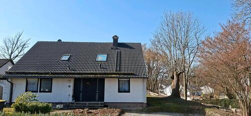 Foto - Haus zu vermieten - 2.000,00&nbsp;EUR Kaltmiete, ca.&nbsp; 180,00&nbsp;m&sup2;