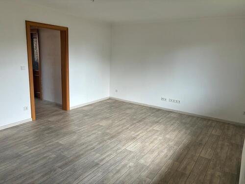 Foto - Moderne 1-Zimmer-Wohnung (42 m²) in Petersberg - mit Einbauküch