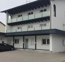 3 Zimmer Wohnung ca. 100 qm - 750,00&nbsp;EUR Kaltmiete, ca.&nbsp; 100,00&nbsp;m&sup2; in Fürstenstein (PLZ: 94538)