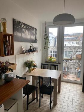 Foto - kein VA vor Ort Geräumige 3-Zimmer-Wohnung mit Balkon in Mainz