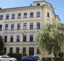 HIER KOMMT MAN GERN HEIM! 2 Zimmer-EG-Wohnung mit (kleinem) Balkon nahe der Altstadt - Erfurt