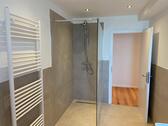 Foto - Kernsanierte 4-Zimmer-Wohnung mit Terrasse -Bielefeld-Hillegossen