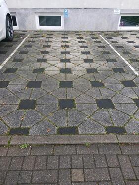 Foto - PKW Stellplatz - 50,00 EUR Miete,