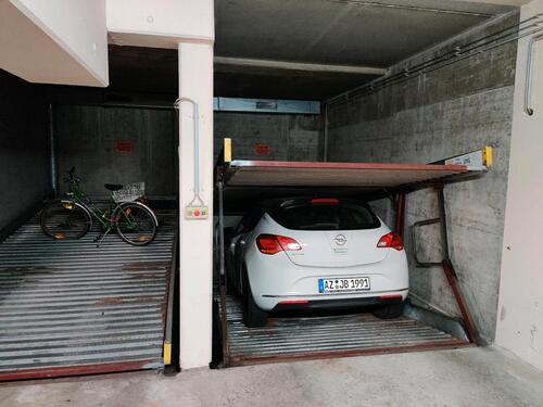 Foto - Tiefgaragenstellplatz Duplex oben; 10 Minuten vom Hbf entfernt