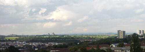 Foto - Helle, 2,5-Zimmer-Wohnung mit Balkon & Panorama-Aussicht