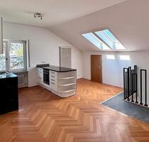 Helle Wohnung in Salzweg mit wunderschönem Garten