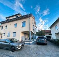 Gepflegte 2,5 Zimmer Wohnung mit Balkon Bartenbach-Göppingen