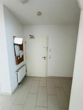 Foto - Helle 3-Zimmerwohnung mit Balkon in ruhiger Lage