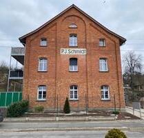 Neuwertige, barrierefreie 2-Zi-Wohnung mit Balkon, EBK, Fahrstuhl, Parkett in Quedlinburg