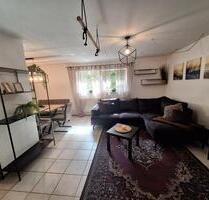 Helle gemütliche 2,5 Zimmer Einliegerwohnung möbliert - Ettlingen