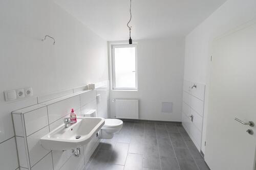 Foto - 3 Zimmer Wohnung im Herzen von Lieblos, Tageslichtbad, 3ZKB