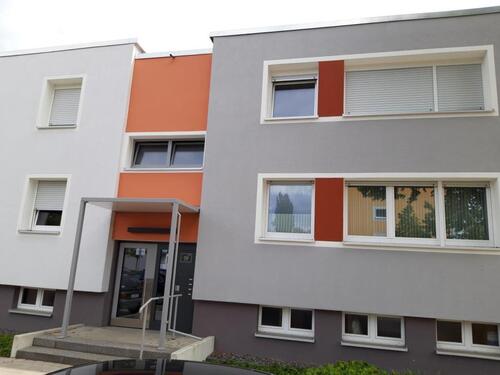 Foto - Bei VIVAWEST die Sonnenstrahlen auf dem eigenen Balkon genießen.