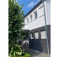 Wohnung 140 qm zu vermieten - 800,00&nbsp;EUR Kaltmiete, ca.&nbsp; 140,00&nbsp;m&sup2; in Ahaus (PLZ: 48683)