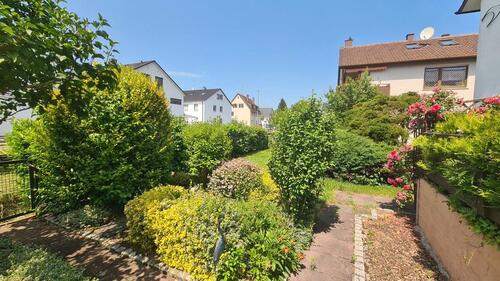 Foto - 4.5 Zimmer Einfamilienhaus in Weinstadt