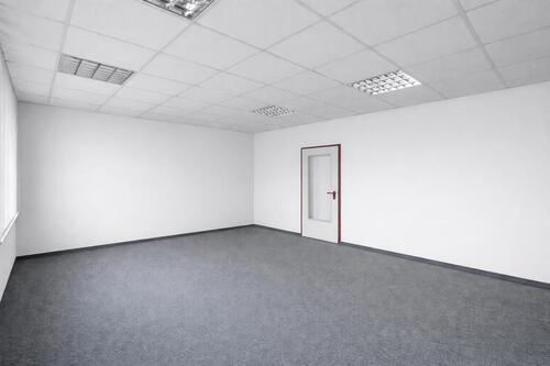 Foto - Lager-Büro-Hobbyfläche im Erdgeschoss 