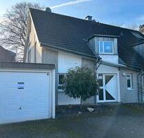 Doppelhaushälfte in Krefeld - 548.000,00&nbsp;EUR Kaufpreis, ca.&nbsp; 133,00&nbsp;m&sup2; in Krefeld (PLZ: 47804) Benrad