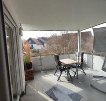 Sehr schöne 3,5-Zimmer-Wohnung Balkon,EBK, 2 TG-Plätze Sonnenbühl