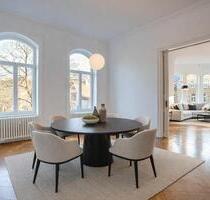 FL Westliche Höhe: Stilvolle EG-Altbauwohnung, 5 Zimmer, 165 qm, optional mit Garten - Flensburg